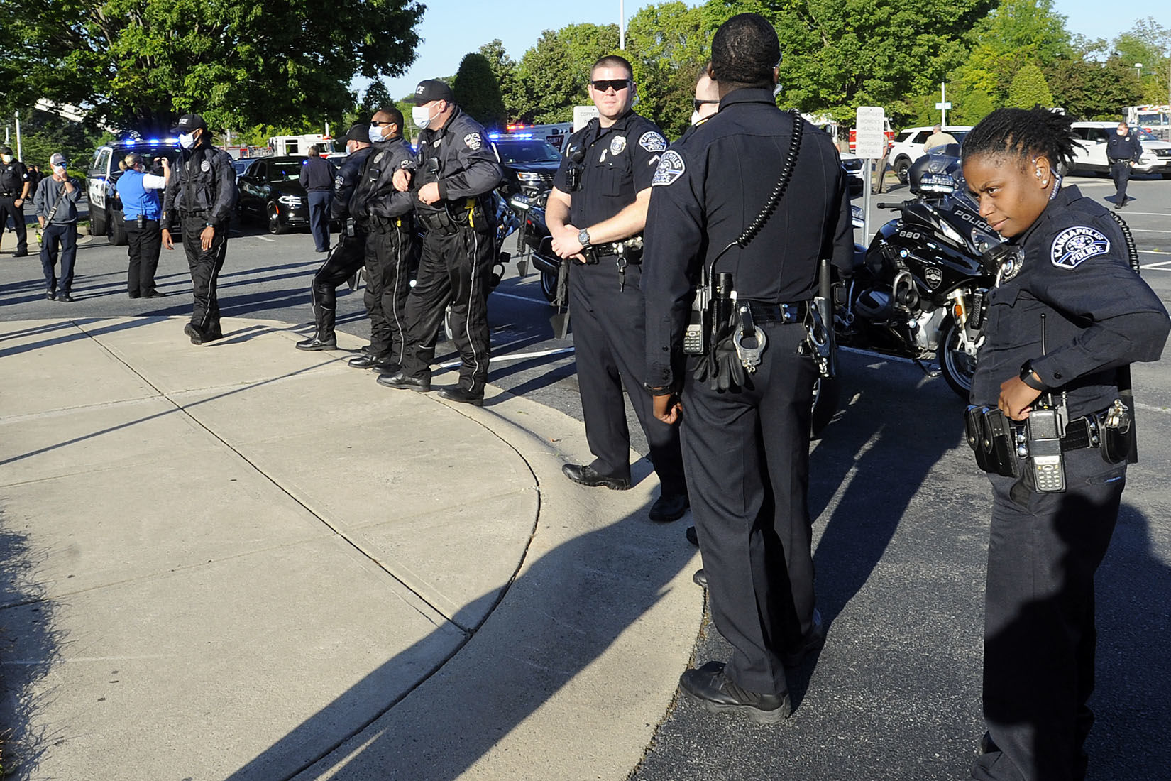First Responders Salute Atrium Health Workers